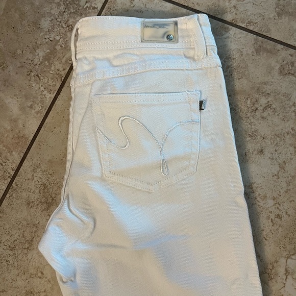 COPY - Bundle 6 for $20 plus shipping Touch me white jeans EUC - Picture 1 of 5